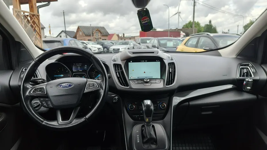 FORD Kuga -