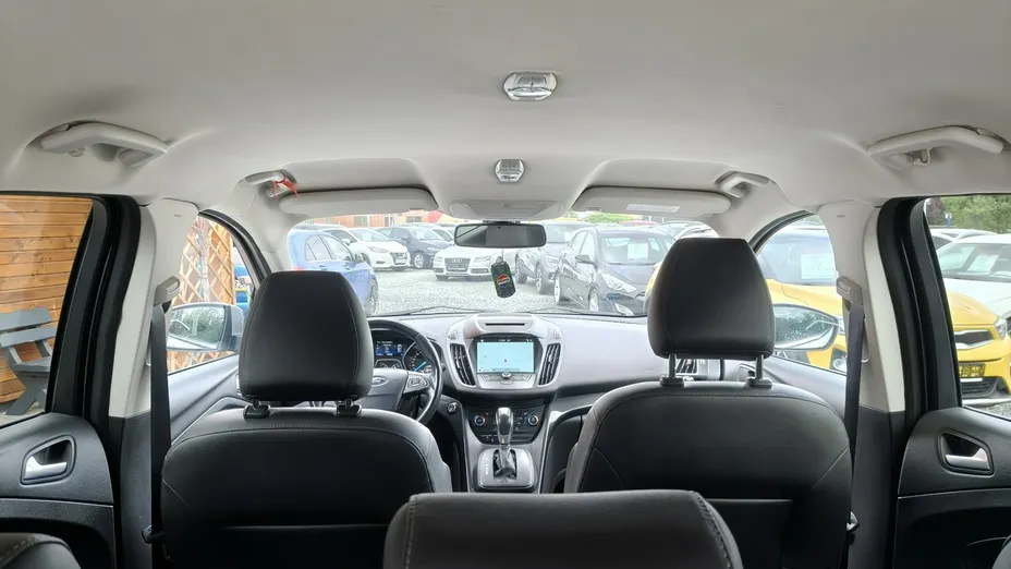 FORD Kuga -