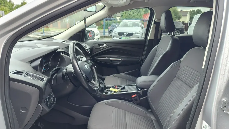 FORD Kuga -