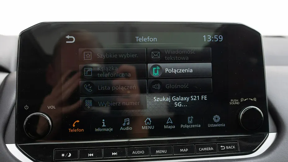 NISSAN Qashqai -