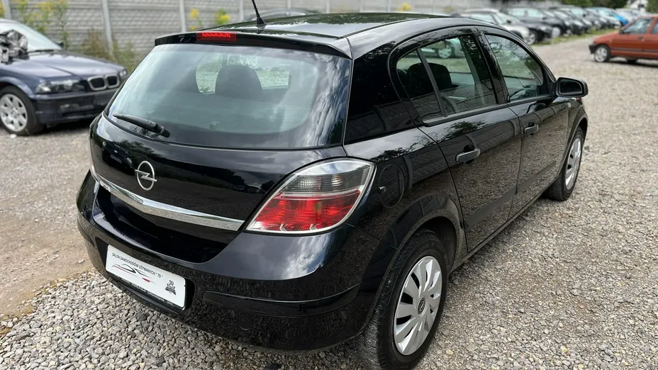 OPEL Astra -