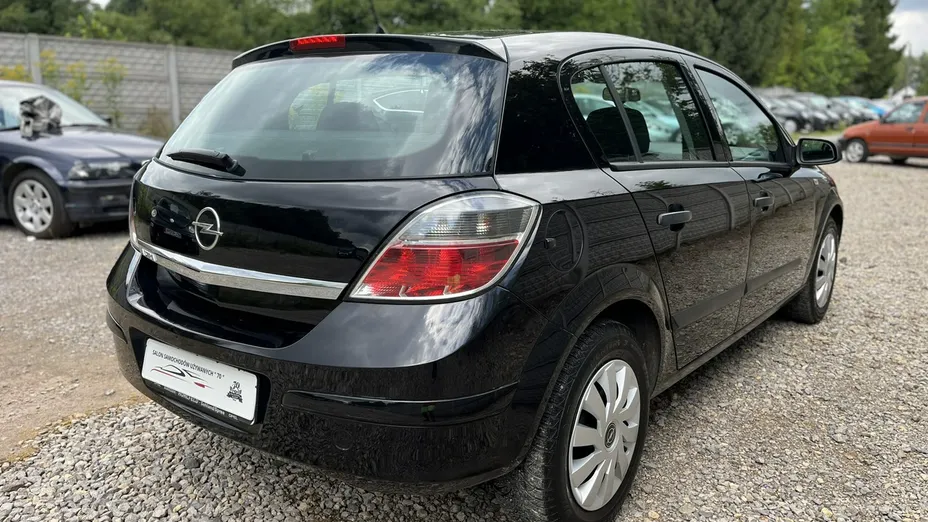 OPEL Astra -