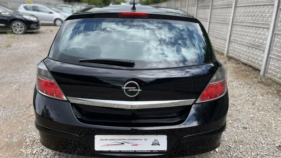 OPEL Astra -
