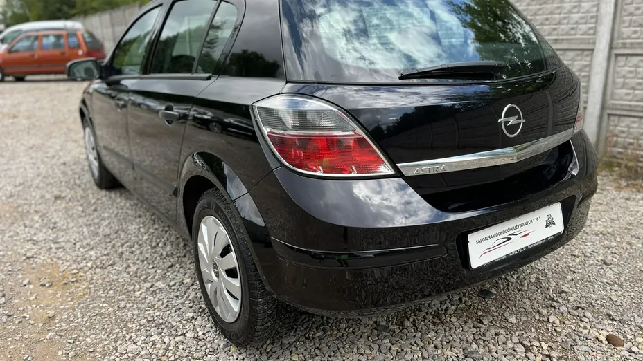 OPEL Astra -