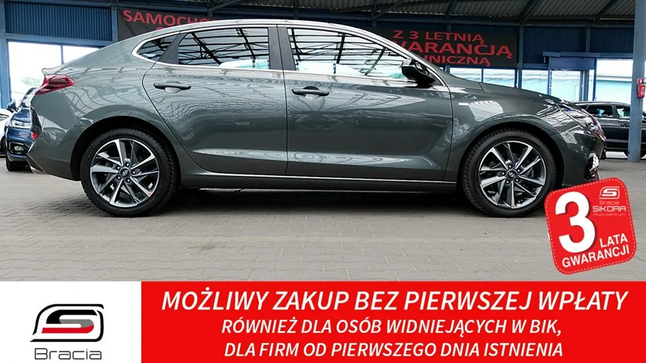 HYUNDAI i30 -