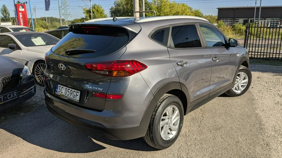 HYUNDAI Tucson -