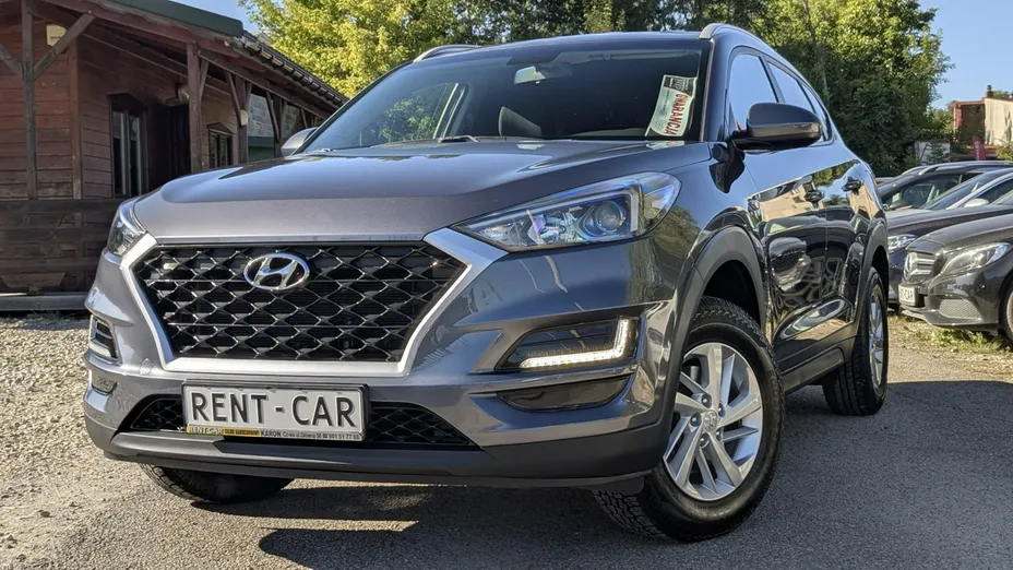 HYUNDAI Tucson -