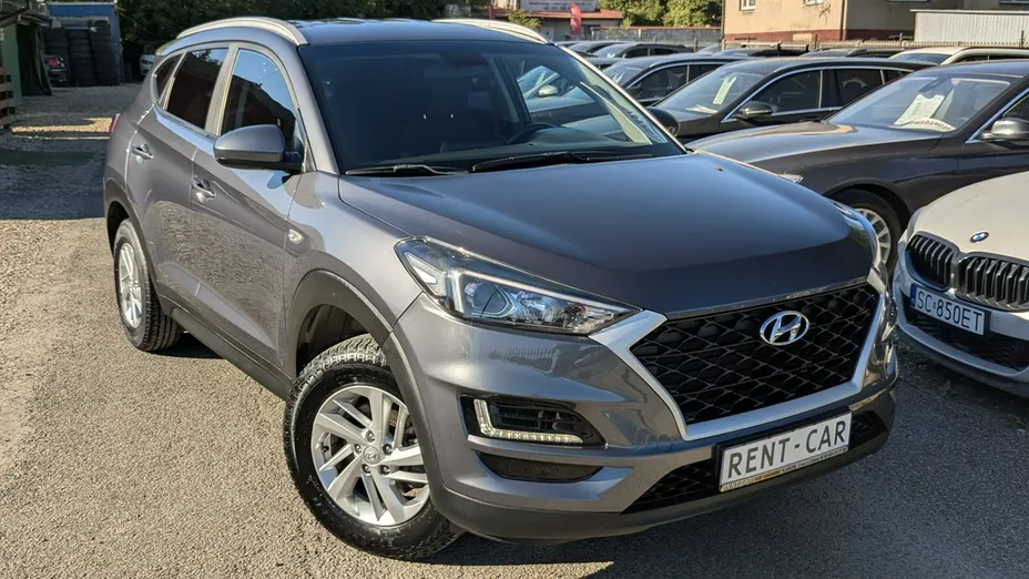 HYUNDAI Tucson -