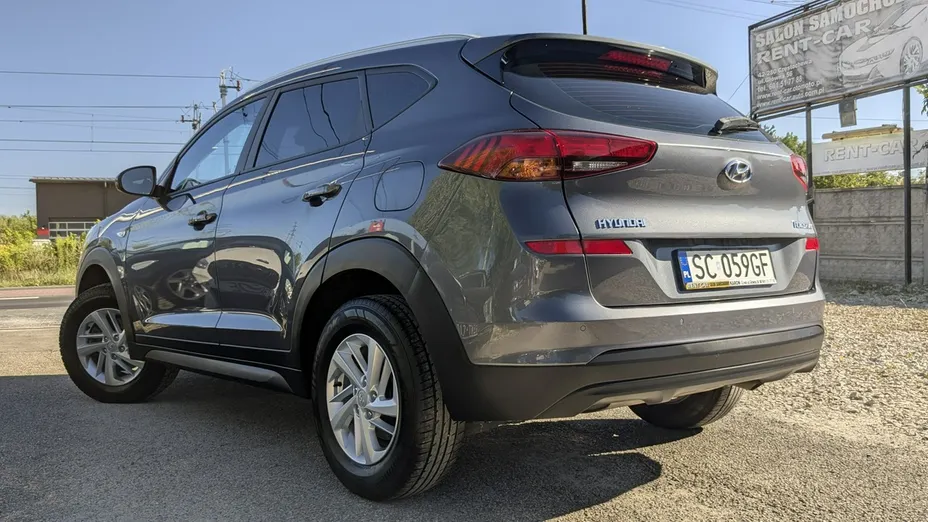 HYUNDAI Tucson -