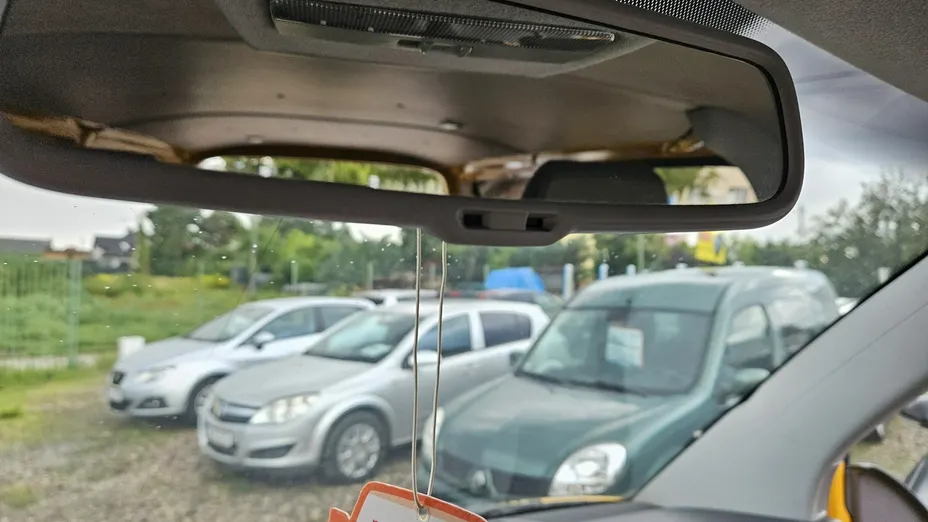VOLKSWAGEN Caravelle -