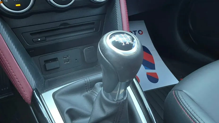 MAZDA CX-3 -