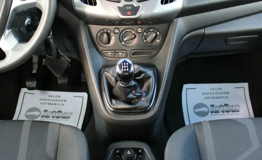 FORD Transit Connect -