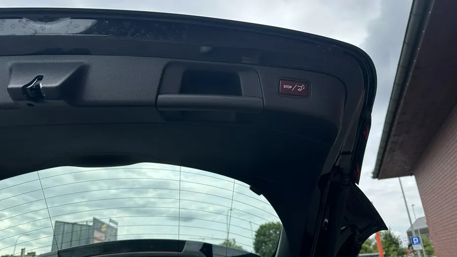 MERCEDES-BENZ GLA -
