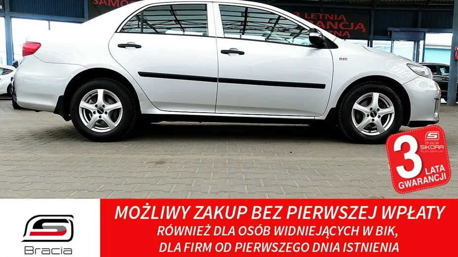 TOYOTA Corolla -