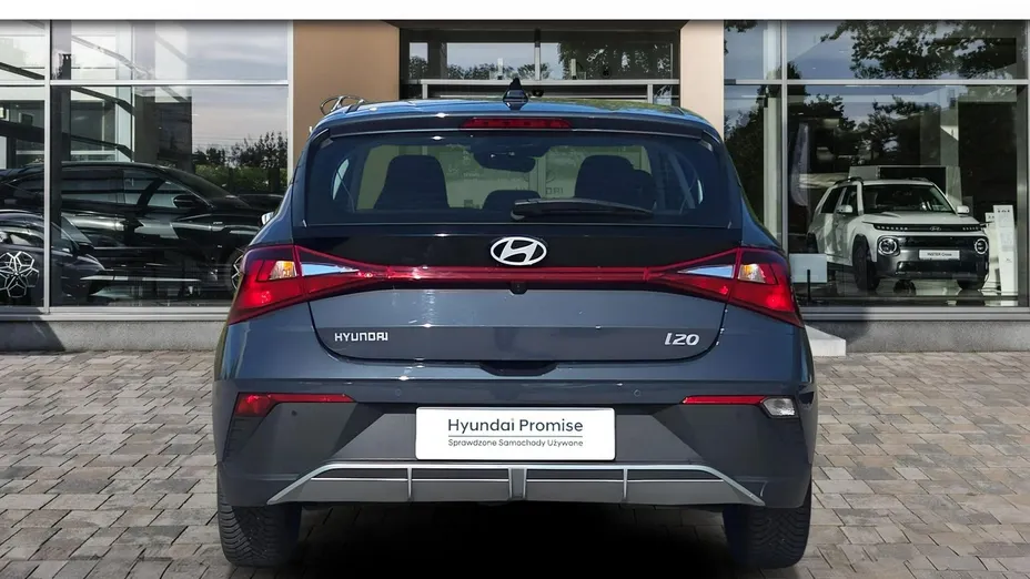 HYUNDAI i20 -