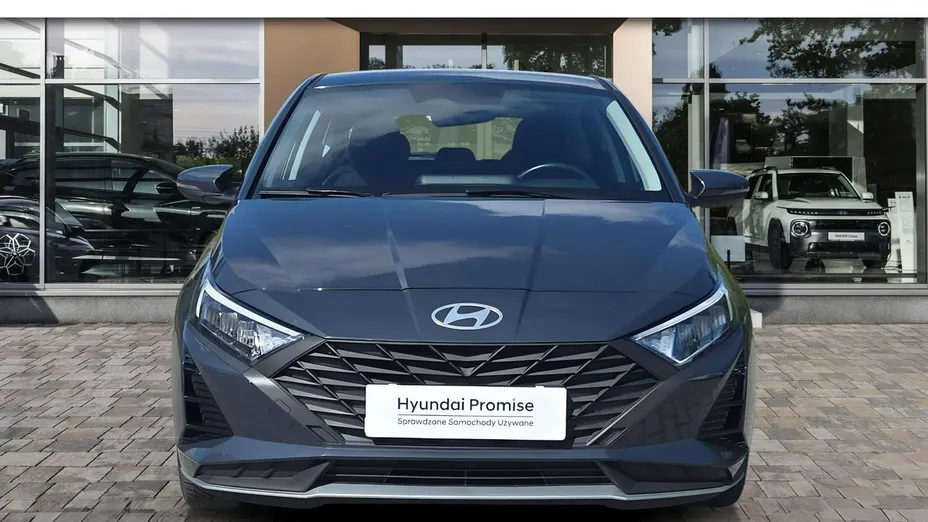 HYUNDAI i20 -