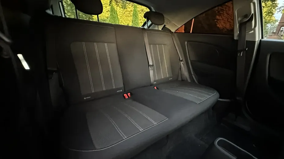 OPEL Corsa -