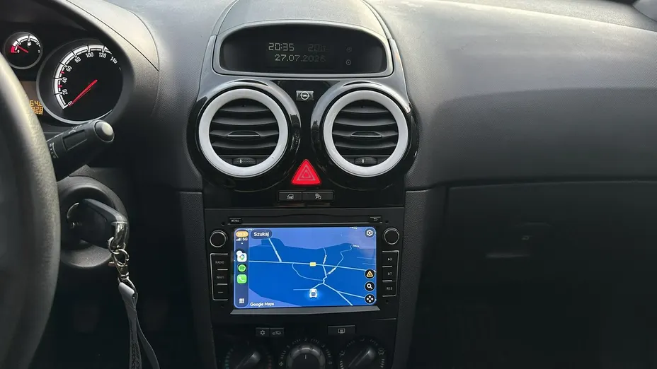 OPEL Corsa -