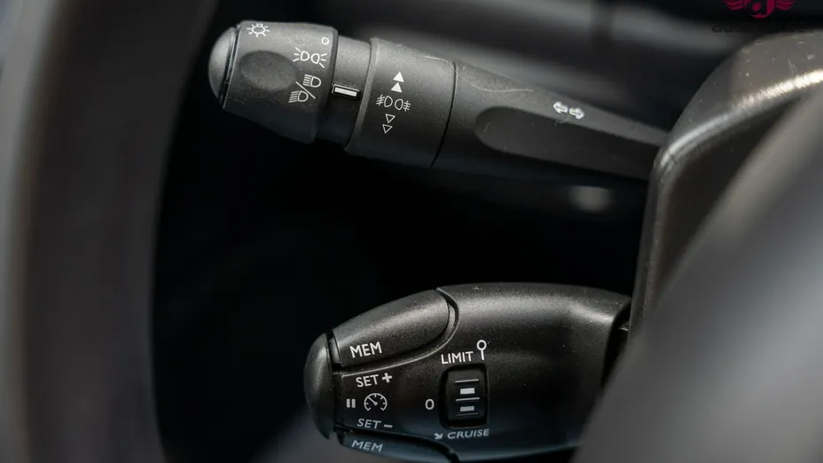 CITROEN C3 -