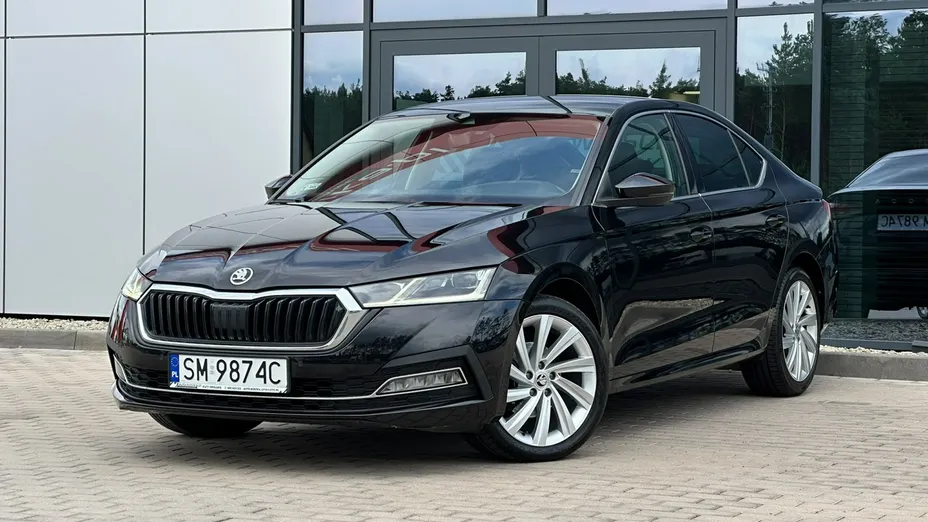 SKODA Octavia -