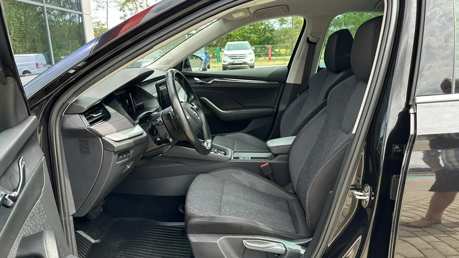SKODA Octavia -
