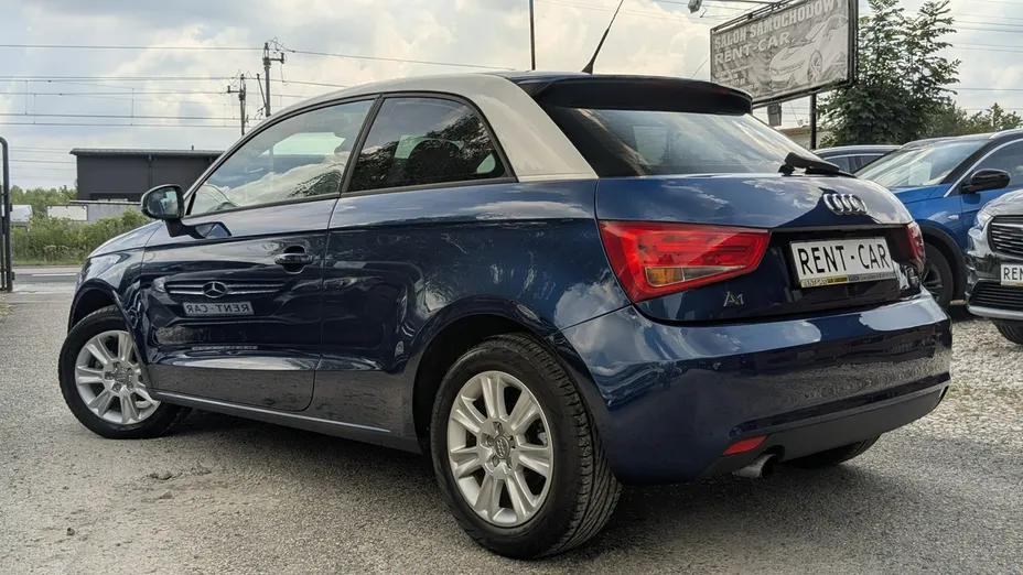 AUDI A1 -