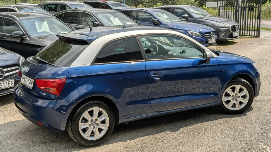 AUDI A1 -
