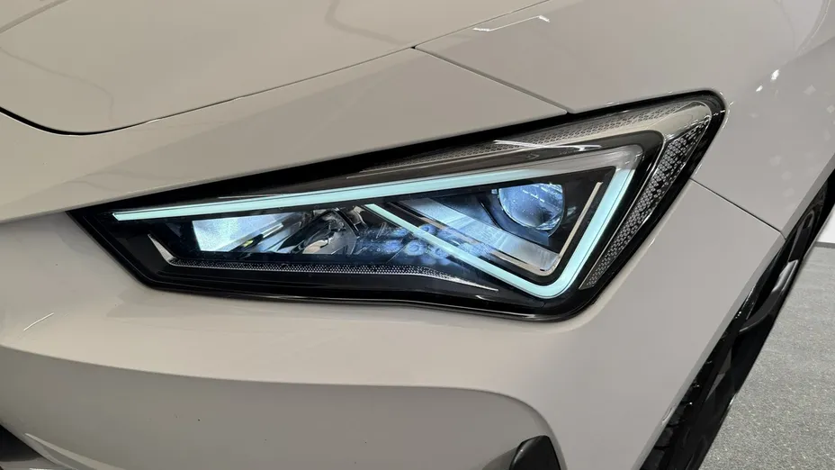 CUPRA Leon Sportstourer -