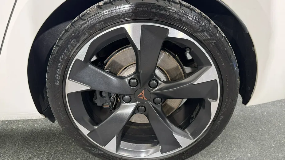 CUPRA Leon Sportstourer -