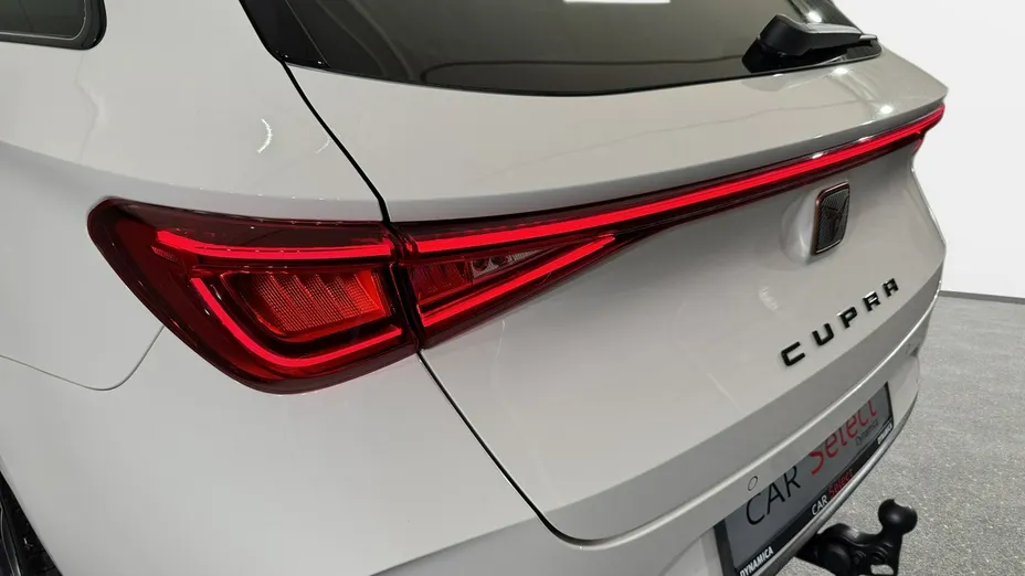 CUPRA Leon Sportstourer -