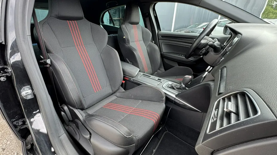 RENAULT Megane -