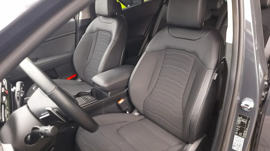 KIA Sportage -