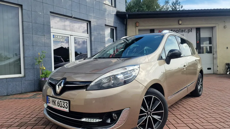 RENAULT Grand Scenic -