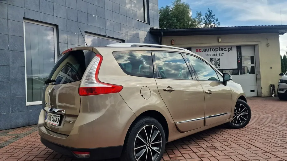 RENAULT Grand Scenic -