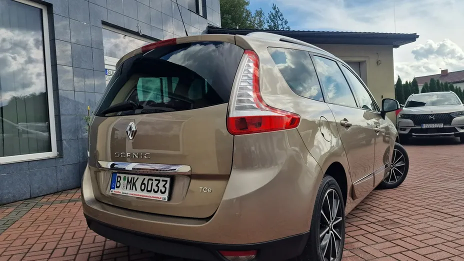 RENAULT Grand Scenic -