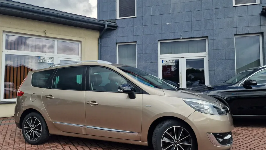 RENAULT Grand Scenic -