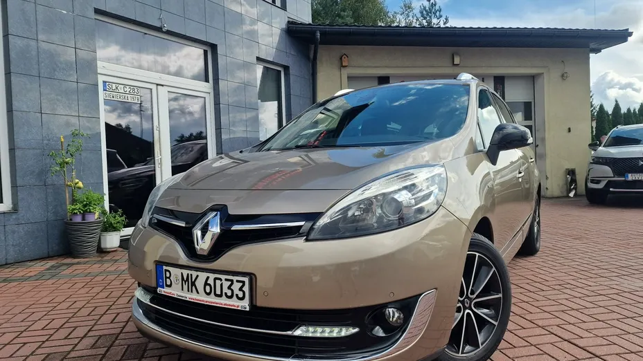 RENAULT Grand Scenic -
