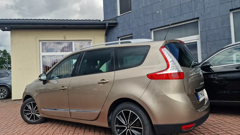 RENAULT Grand Scenic -
