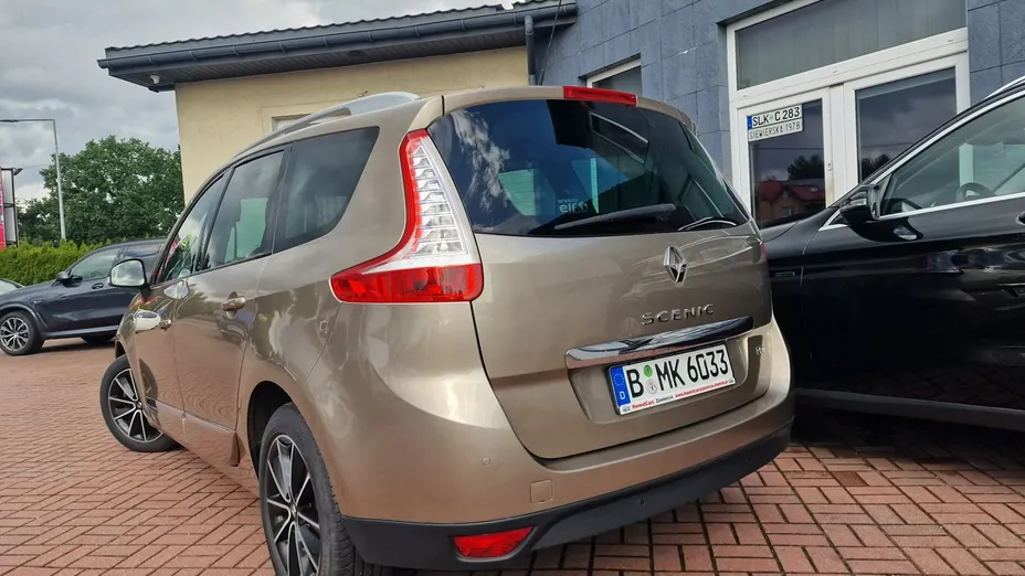 RENAULT Grand Scenic -