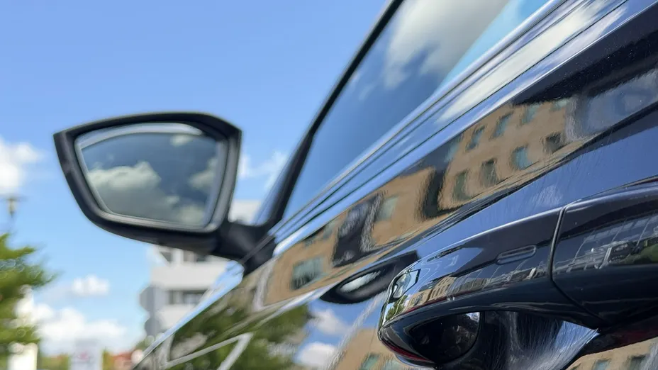 SKODA Superb -