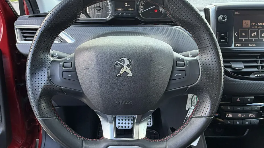 PEUGEOT 2008 -