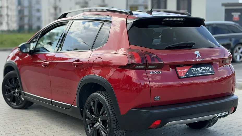 PEUGEOT 2008 -