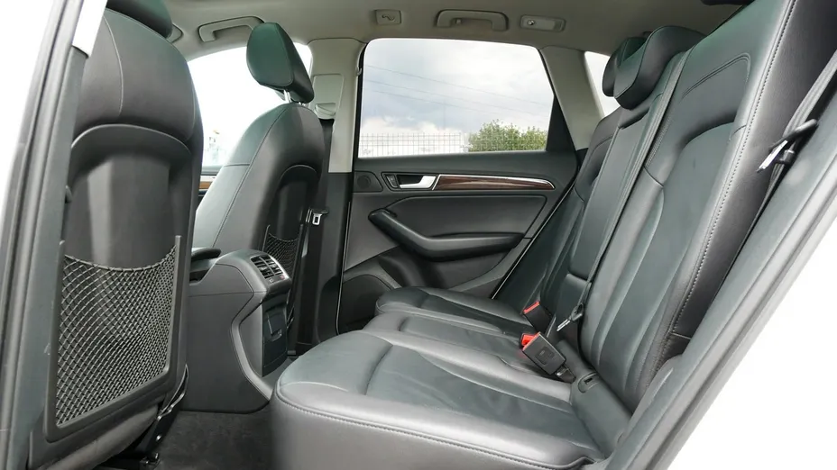 AUDI Q5 -