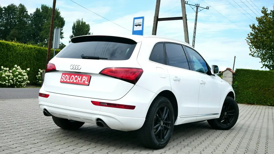 AUDI Q5 -