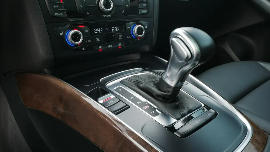 AUDI Q5 -