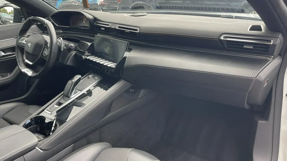 PEUGEOT 508 -