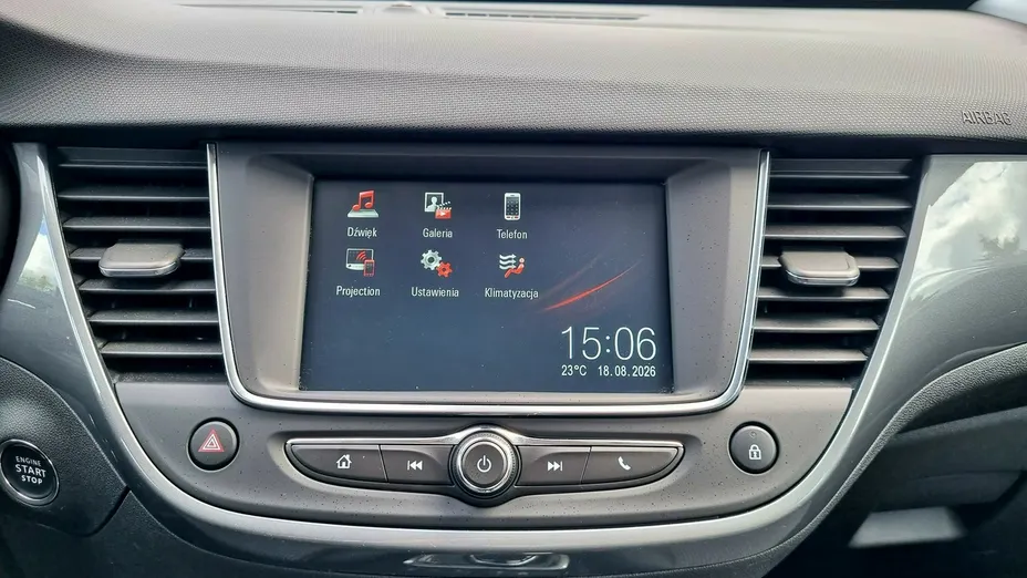 OPEL Crossland -