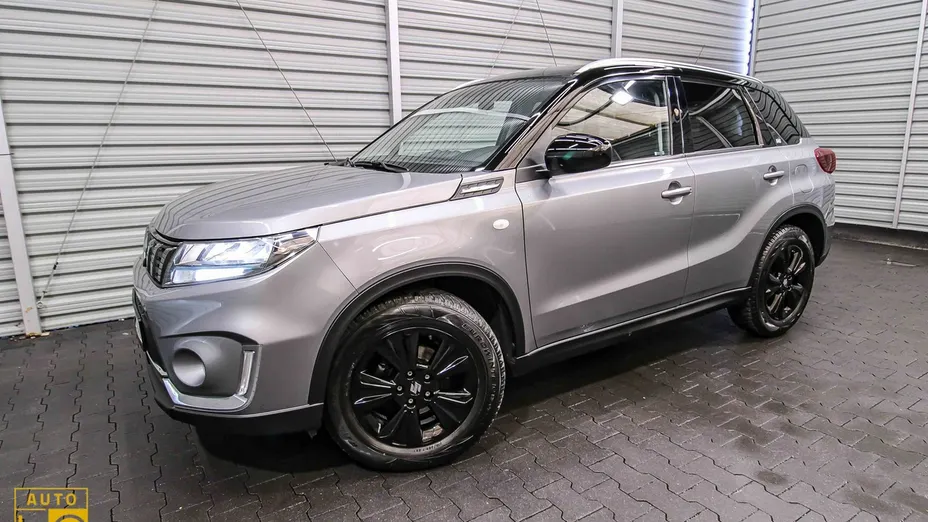 SUZUKI Vitara -