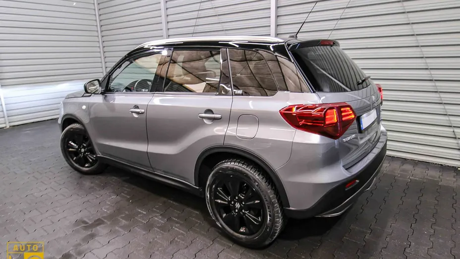 SUZUKI Vitara -