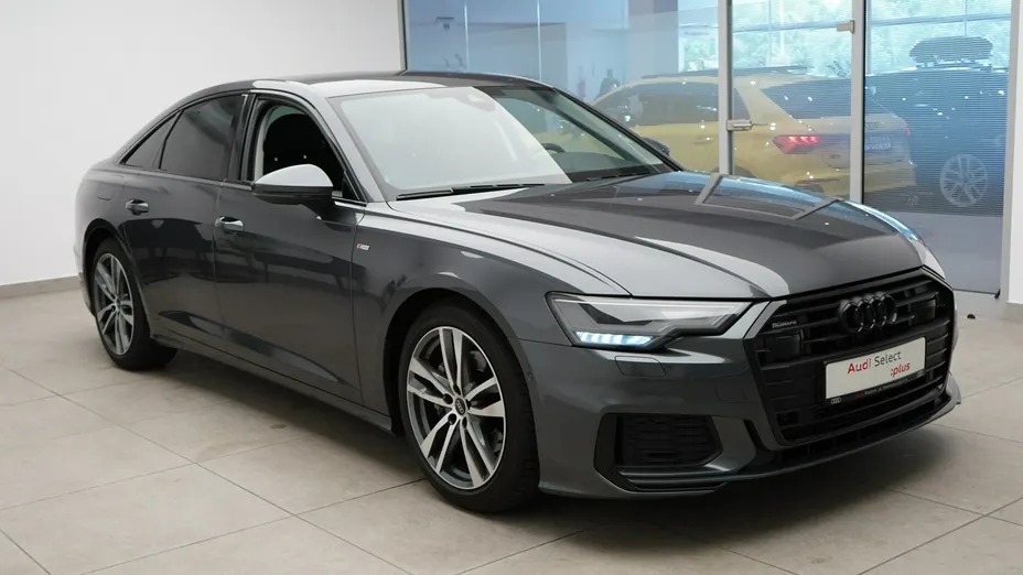 AUDI A6 -